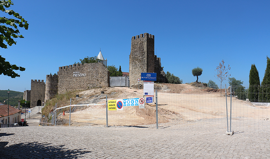 Arrancaram as obras de “Arranjos exteriores envolventes ao Castelo de Penela”